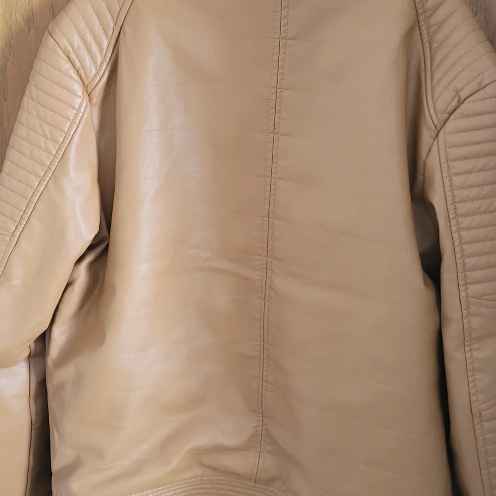 Jacket - Picture 3 of 6